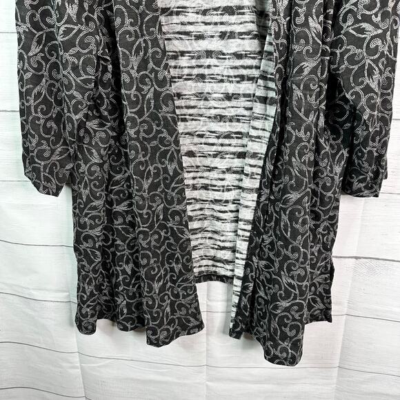 Catherines Womens size 2X 3/4 Sleeve Lightweight Cardigan Topper - Picture 4 of 10